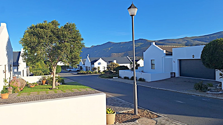 To Let 3 Bedroom Property for Rent in Sandbaai Western Cape